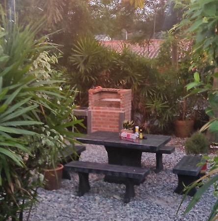 Daisy'S 2 Bedroom Family Home For Up To 5 Guests With Garden & Bbq Koh Samet Exteriér fotografie