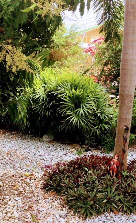 Daisy'S 2 Bedroom Family Home For Up To 5 Guests With Garden & Bbq Koh Samet Exteriér fotografie